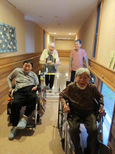 機能回復訓練室にて☺