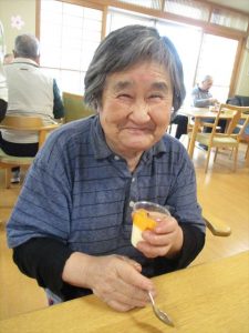 お祝いおやつ🍮🍊