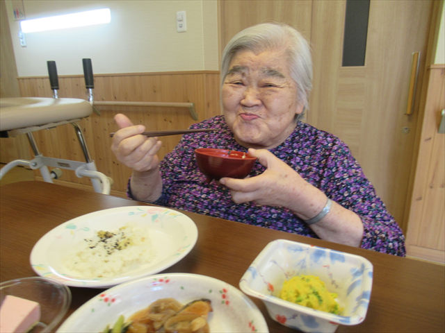 秋の味覚を一足お先にいただきます＼(^o^)／