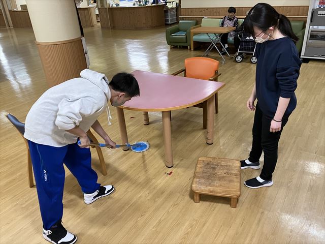しゃくなげ荘に高校生アルバイトさんが来てくれています!(^^)!NO2