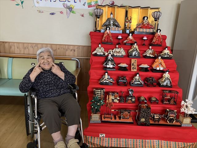 今日は楽しいひなまつり～(^-^)♪
