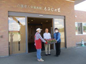 🌸商工会女性部さんより花苗を寄贈いただきました🌸