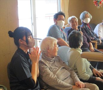 西３カラオケルーム🎤♪＆風船バレー🎈